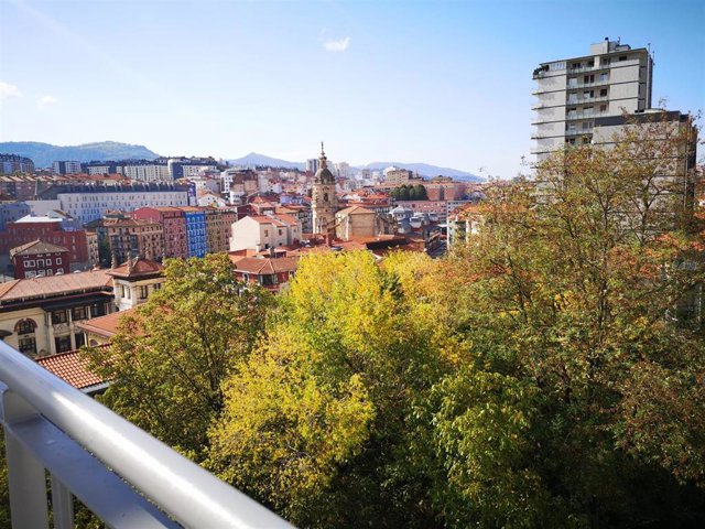 EH Bildu pide alternativas de ocio saludable al aire libre durante este verano en el entorno urbano de Bilbao