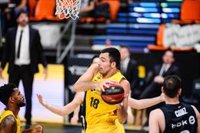 El Barça no necesita a Mirotic para pasar como líder