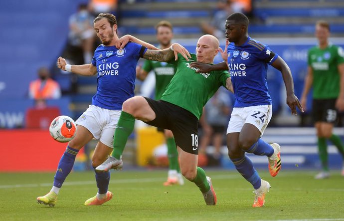 Fútbol/Premier.- (Crónica) El Leicester mantiene la tercera posición y el Totten