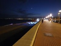 La Noche de San Juan transcurre sin incidencias en Almería y con una afluencia moderada a las playas