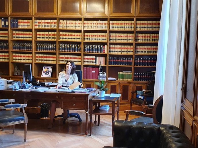 La presidenta del Patronato de Desarrollo Provincial de Cuenca, Elena Carrasco.