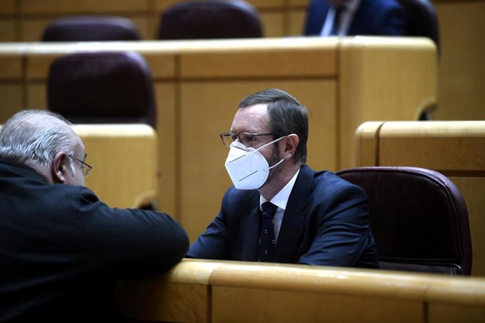 El portavoz del PP en el Senado, Javier Maroto, durante el pleno celebrado en el Senado donde, entre otras cuestiones, se ha instado al Gobierno a implementar un plan de choque urgente como respuesta a la crisis económica provocada por la pandemia. En M