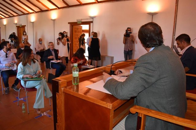 Reunión del patronato de la Fundación Estrategias