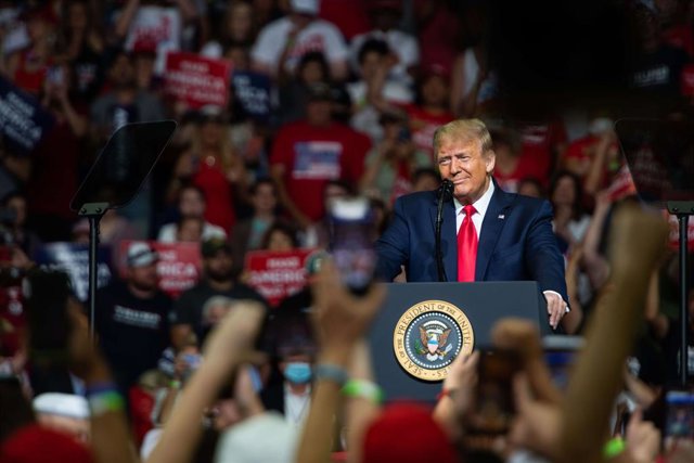 20 June 2020, US, Tulsa: US President Donald Trump speaks to his supporters during his campaign rally. Photo: Tyler Tomasello/ZUMA Wire/dpa