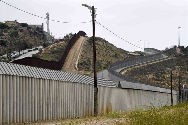 La frontera entre Estados Unidos y México en San Diego