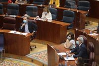 La Asamblea con voto secreto salva al consejero de Sanidad de ser reprobado por su gestión en la pandemia