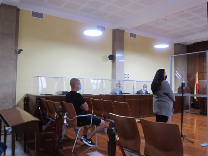 Los dos acusados durante el juicio celebrado en la Audiencia de Jaén