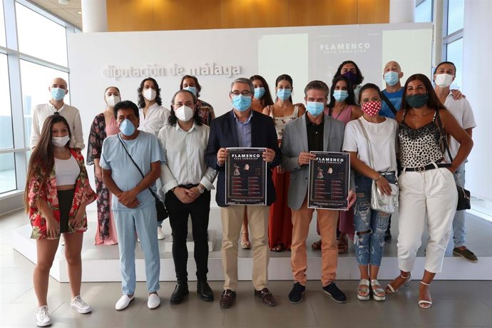 El presidente de la Diputación, Francisco Salado, durante la presentación de Flamenco para enmarcar