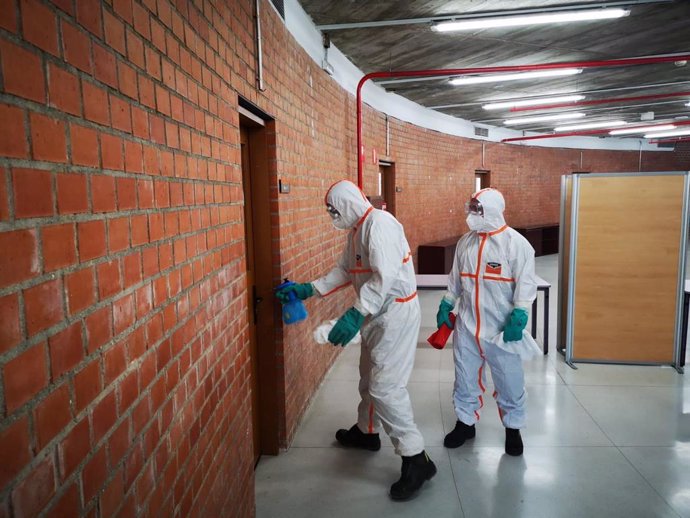 La Escuela Nacional de Protección Civil y Emergencias da formación para desinfección de edificios y residencias ante el COVID.