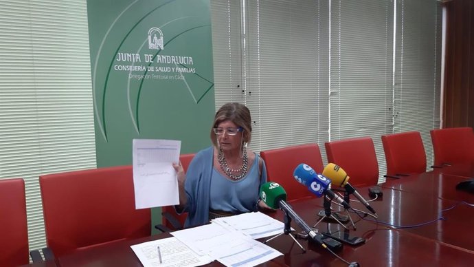 Isabel Paredes en rueda de prensa