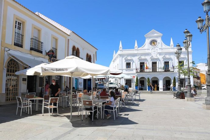 Una calle peatonal de Cartaya (Huelva).