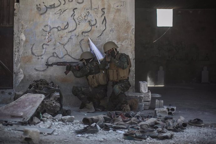 Combatientes rebeldes en la provincia de Idlib, en el noroeste de Siria