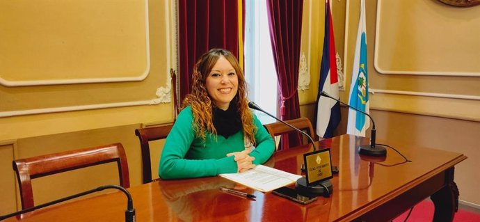 La cuarta teniente de alcalde, Lorena Garrón, en rueda de prensa