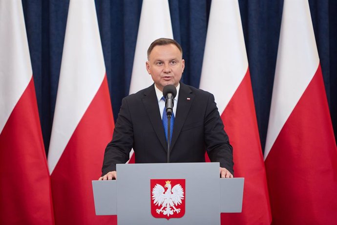 Polonia.- Polonia celebra este domingo elecciones presidenciales en pleno confli