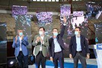 Casado defiende que el PP "del milagro económico" y de la "unidad" apoya a España en la UE