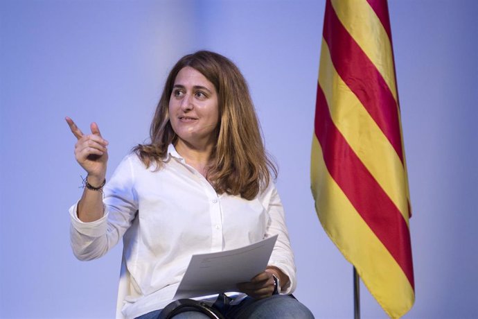 La excoordinadora general del PDeCAT, Marta Pascal, interviene tras haber sido elegida este sábado secretaria general del nuevo Partit Nacionalista de Catalunya (PNC) con el 91% del apoyo.