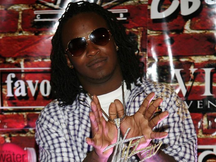 Rapper Huey attends Chris Brown's "Off The Wall" 18th birthday party held at 40/40 club on May 6, 2007 in New York City.