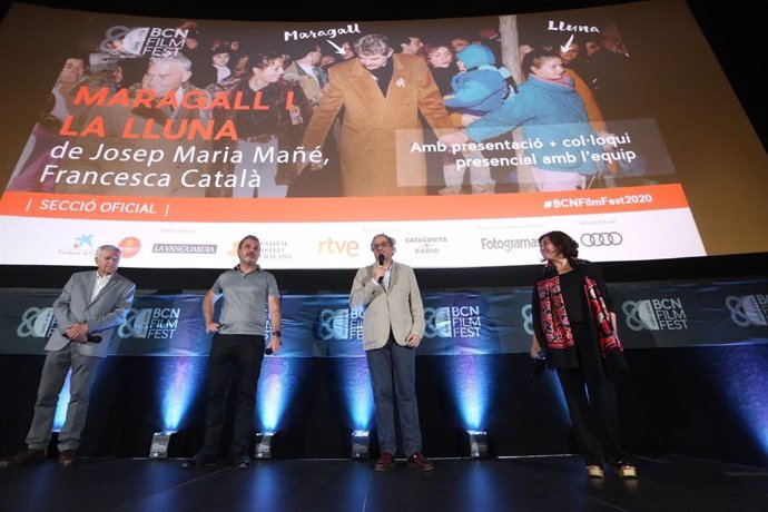 El presidente de la Generalitat, Quim Torra, ha asistido este domingo a la presentación del documental 'Maragall i la Lluna' en el BCN Film Fest de Barcelona, junto a la consellera de Justicia, Ester Capella, y el primer teniente de alcalde de Barcelona.
