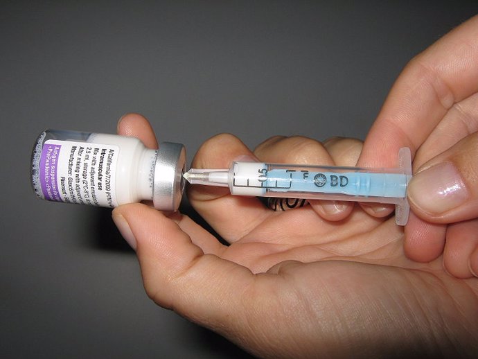 Coronavirus.- Inmunóloga desmiente la relación entre la vacuna de la gripe y el 