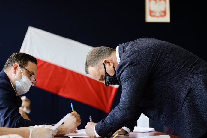 Polonia.- Los resultados oficiales confirman la segunda vuelta en las elecciones