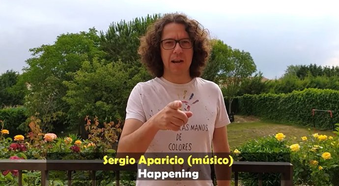 Uno de los miembros del grupo 'Happening' en el vídeo de apoyo al sector de la Cultura.