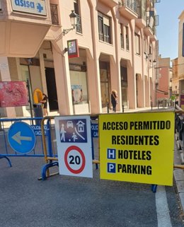 Restricciones de tráfico en la calle San Antón de Cáceres
