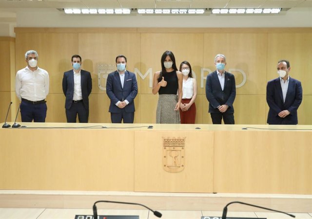 La vicealcaldesa de Madrid, Begoña Villacís, clausura el foro empresarial de empresas tecnológicas convocado por el Área Delegada de Innovación y Emprendimiento que dirige Ángel Niño