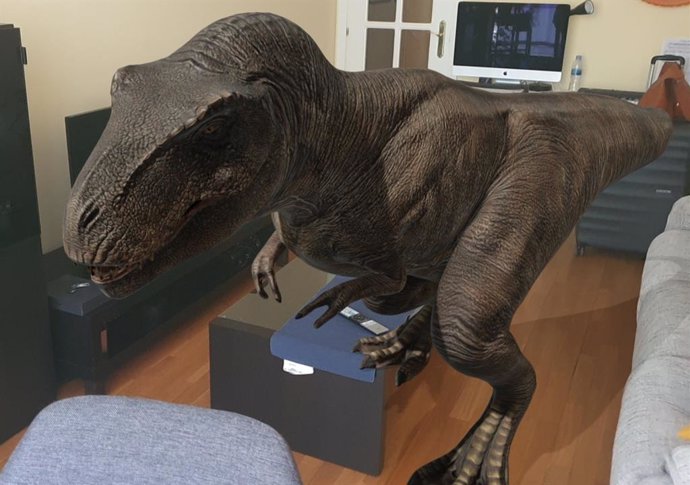 Un Tiranosaurio Rex en un salón.
