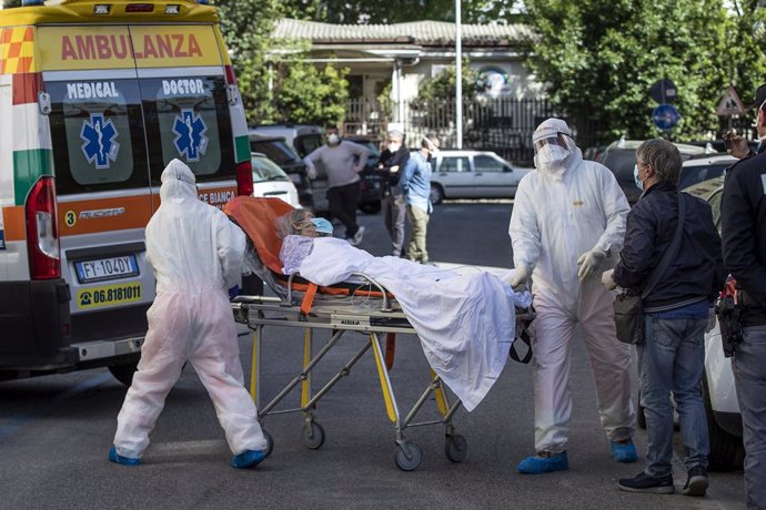 Coronavirus.- Investigan en Italia más de un centenar de pulmonías "sospechosas"