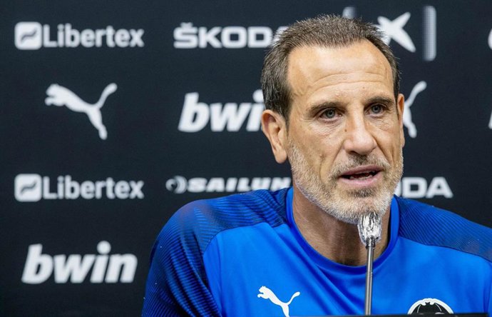 El entrenador del Valencia CF, Salvador González 'Voro'