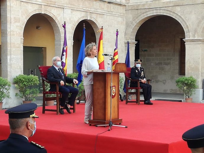 La delegada del Gobierno, Aina Calvo, en la Jura de la 34 promoción de la Escala Básica de Policías en Baleares