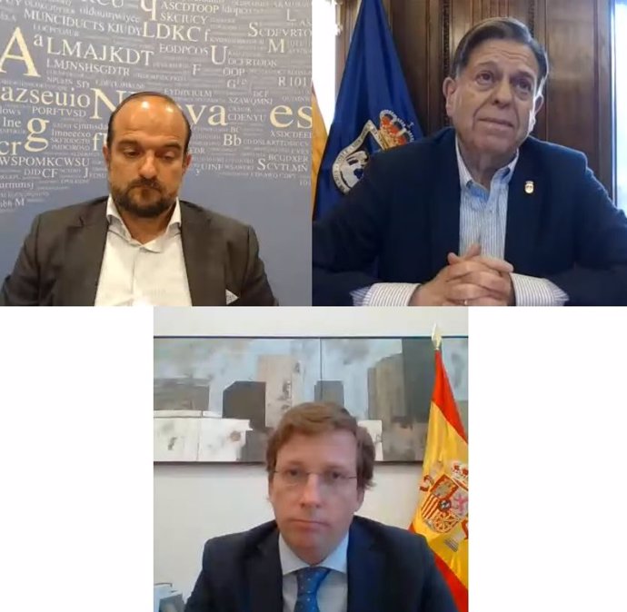 Encuentro digital entre los alcaldes de Oviedo y Madrid, Alfredo Canteli y José Luis Martínez Almeida.
