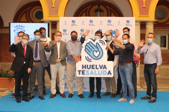 Presentación de la campaña turística 'Huelva te saluda'.