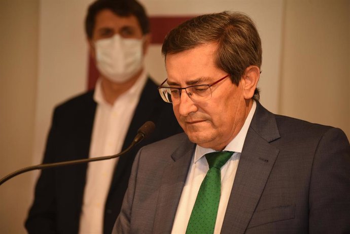 El presidente de la Diputación de Granada, José Entrena.