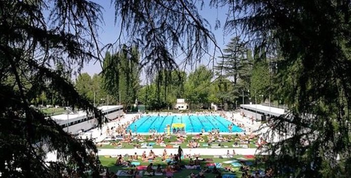 Imagen de la piscina central El Lago de Casa de Campo