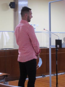 El acusado durante su declaración ante el tribunal