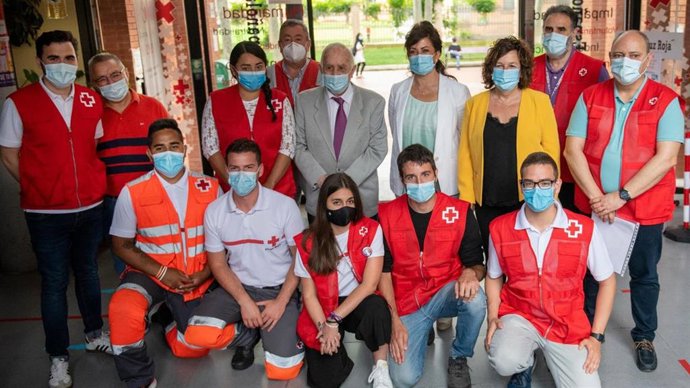 Concha Andreu visita Cruz Roja La Rioja