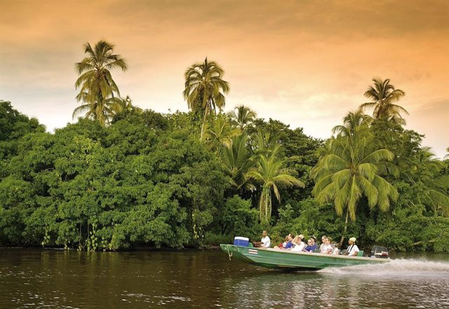 Costa Rica reabrirá sus fronteras al turismo internacional a partir del 1 de agosto