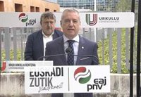 Urkullu impulsará permisos de paternidad y maternidad "iguales e intransferibles" en el sector público y privado