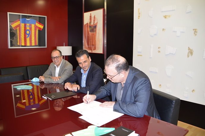 Firma del conveni d' Punt amb Aeipro
