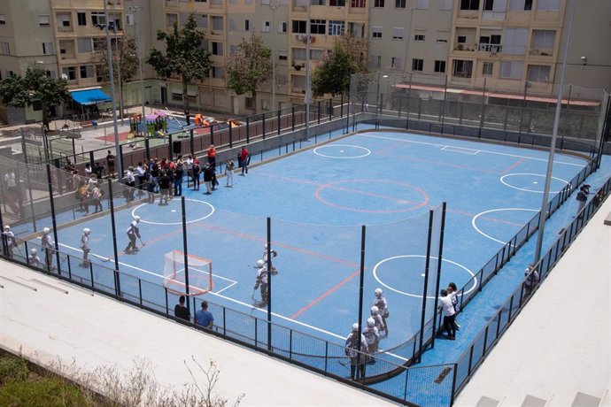 Cancha de hockey del barrio de Somosierra, en Santa Cruz de Tenerife, tras las obras de rehabilitación