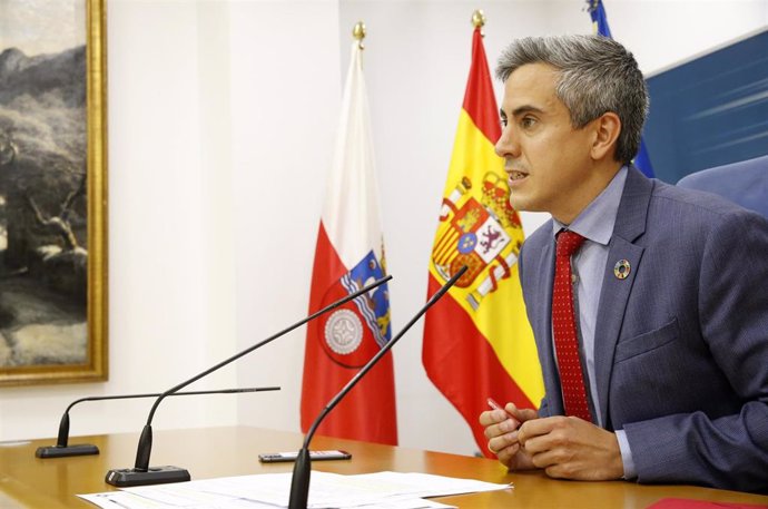 El vicepresidente, Pablo Zuloaga, en rueda de prensa del Consejeo de Gobierno