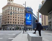 Ayuntamiento no enajenará pisos públicos, no desahuciará hasta 2021 y comprará viviendas de uso turístico para alquilar