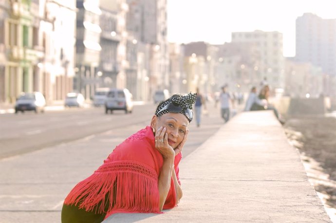 La cantante Omara Portuondo, en una fotografía de archivo tomada en Cuba
