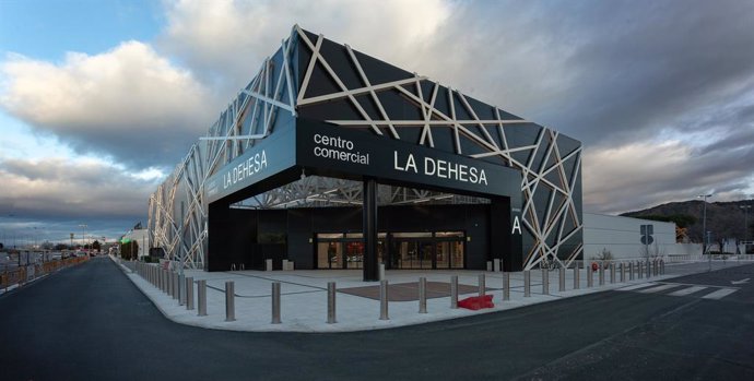 Centro comercial La Dehesa