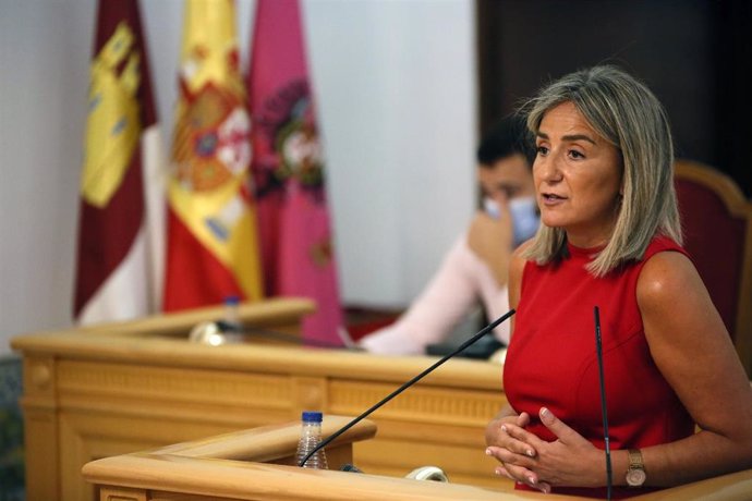 La alcaldesa de Toledo, Milagros Tolón, en el Debate del Municipio.
