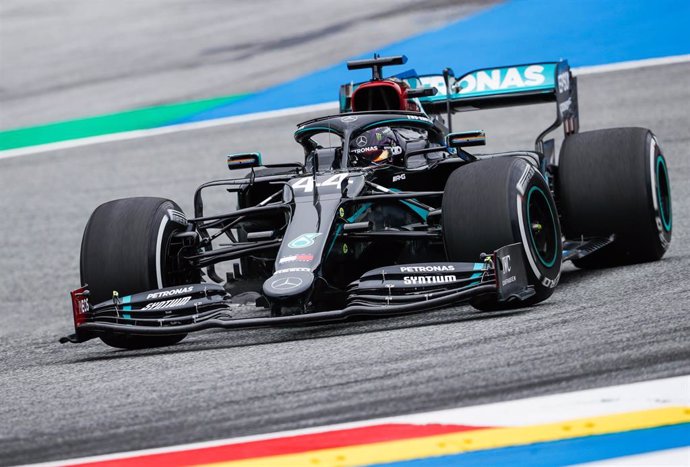 Lewis Hamilton (Mercedes) en Austria
