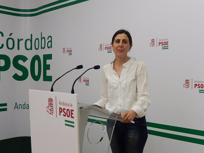 La secretaria de Economía y Empleo del PSOE de Córdoba, Inmaculada Román