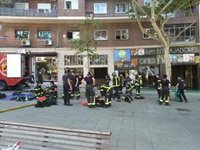 Los Cines Embajadores aplazan su inauguración tras un incendio eléctrico en el bloque del local