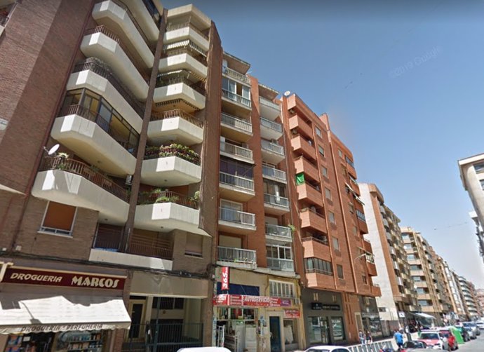 Un brote por coronavirus en un edificio de Albacete obliga a confinar a los vecinos para evitar la propagación del virus
